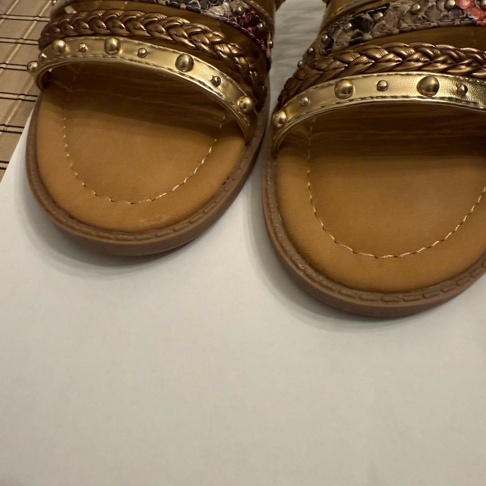 Women's Gold and Brown Sandals - Picture 5 of 8